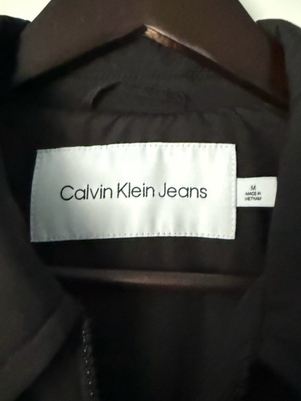 Calvin Klein Jeans Black Quilted Lightweight Shirt Jacket with Chest Pockets - Picture 3 of 3